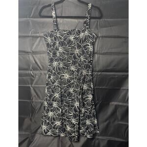 Dressbarn Black/White Floral Summer Dress Sleeveless Square Neck Size Small